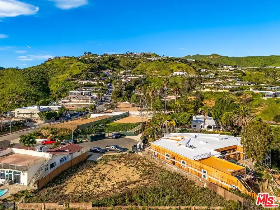 16906 Scenic Place, Pacific Palisades, CA 90272 - #3