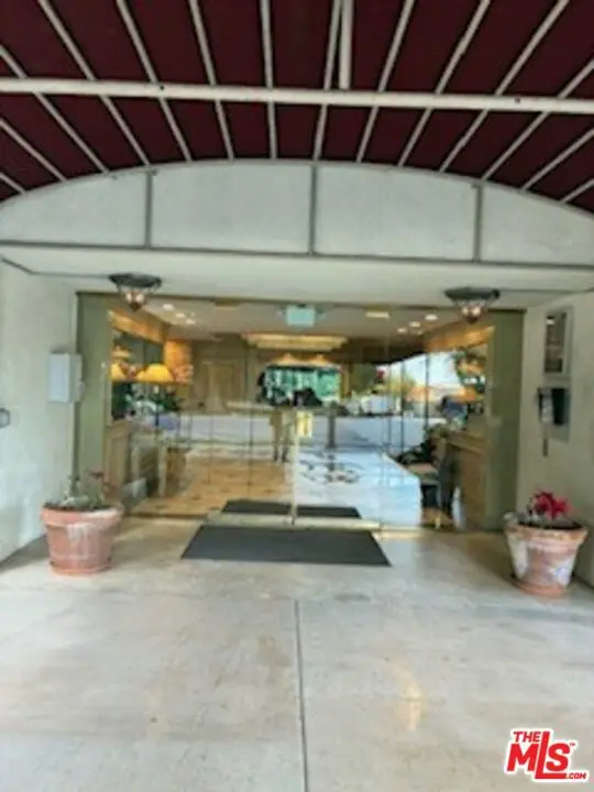 10751 Wilshire Blvd Boulevard #607, Los Angeles, CA 90024 - #3