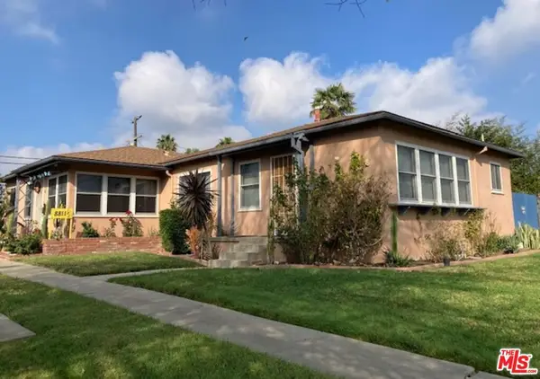 8811 Reading Avenue, Los Angeles, CA 90045