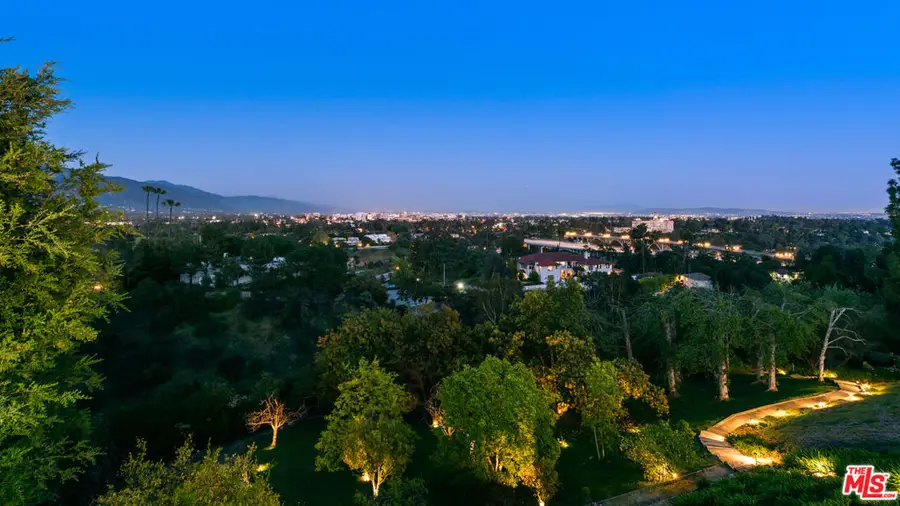 300 N San Rafael Avenue, Pasadena, CA 91105 - #3