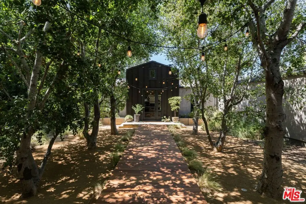 226 S Rimpau Boulevard, Los Angeles, CA 90004 - #1