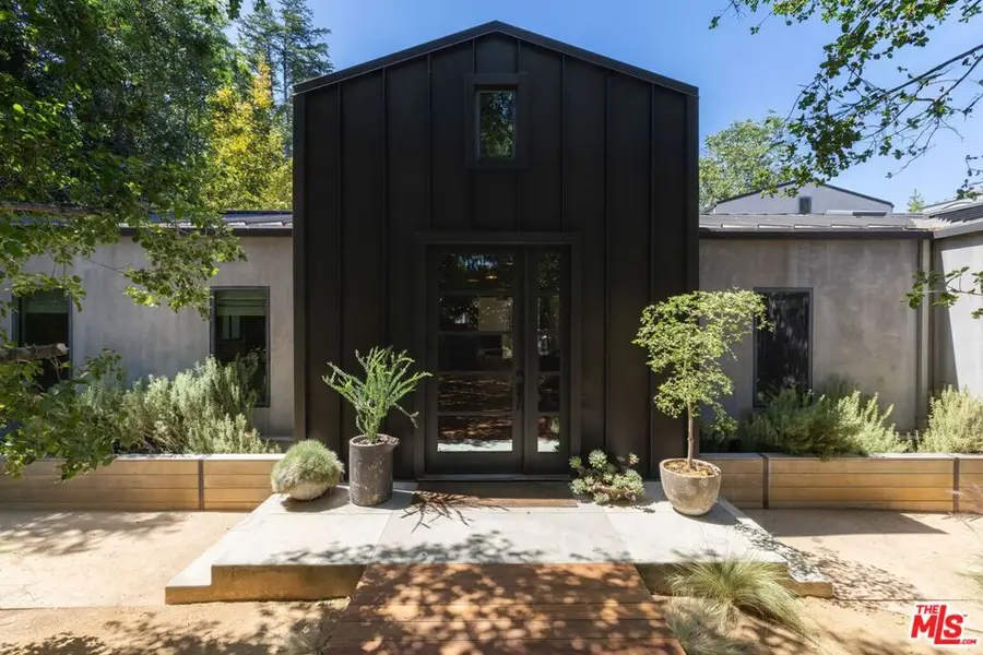 226 S Rimpau Boulevard, Los Angeles, CA 90004 - #2