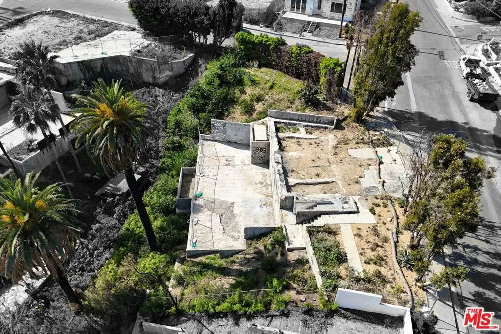 16550 Akron Street, Pacific Palisades, CA 90272 - #1