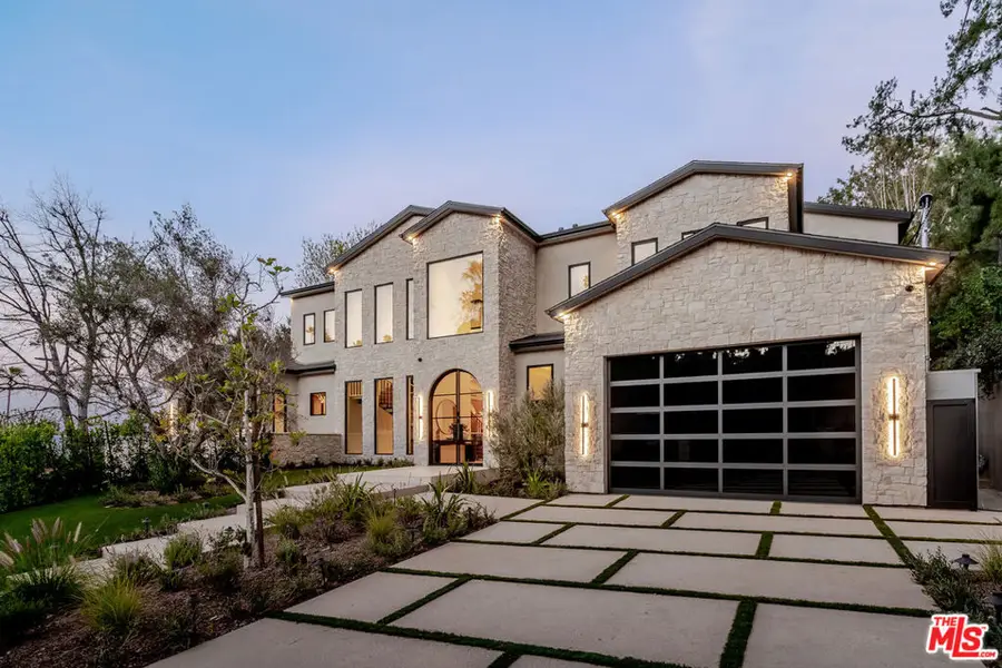 4000 Ballina Drive, Encino, CA 91436 - #3