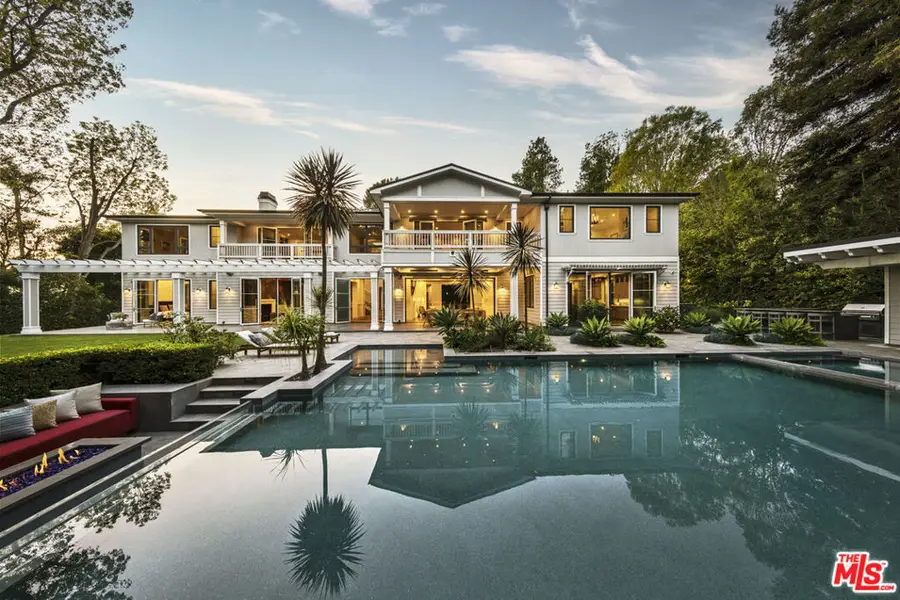 1000 N Norman Place, Los Angeles, CA 90049 - Image #2