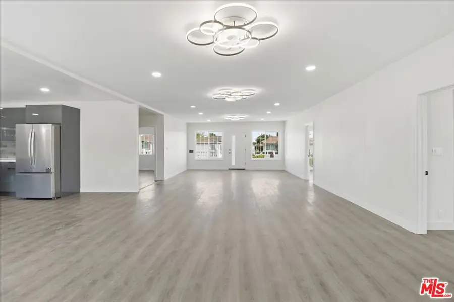 431 S Tajauta Avenue, Compton, CA 90220 - #2