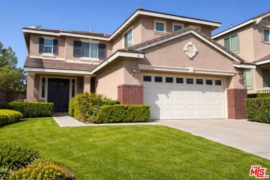 6228 S Kingsmill Court, Fontana, CA 92336 - Image #2