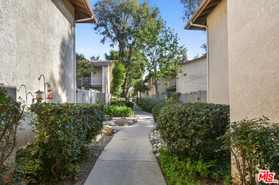 10341 Canoga Avenue #22, Chatsworth, CA 91311 - Image #2