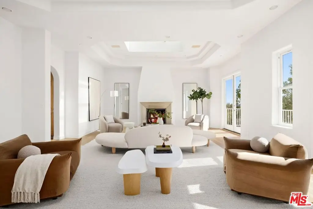 1939 Stradella Road, Los Angeles, CA 90077 - Image #1