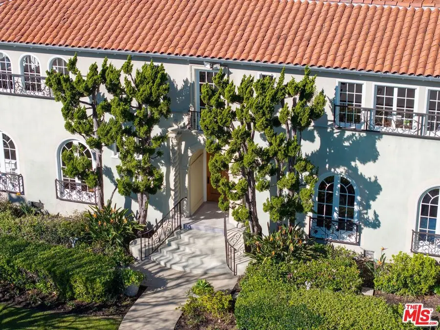 441 S Muirfield Road, Los Angeles, CA 90020 - #2