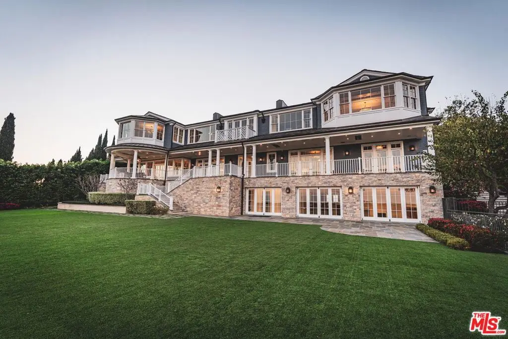 1676 Alta Mura Road, Pacific Palisades, CA 90272 - #1