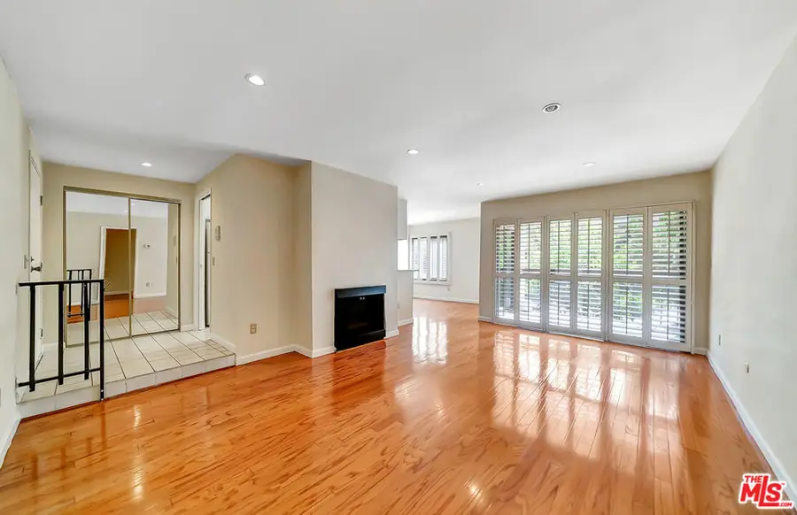 515 N Jackson Street #116, Glendale, CA 91206 - #2