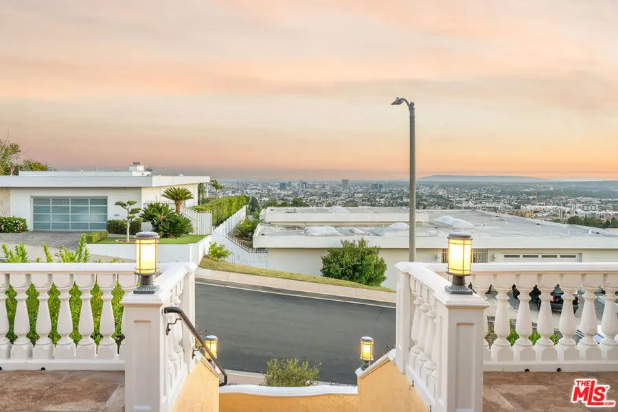 2315 N Hobart Boulevard, Los Angeles, CA 90027 - #3