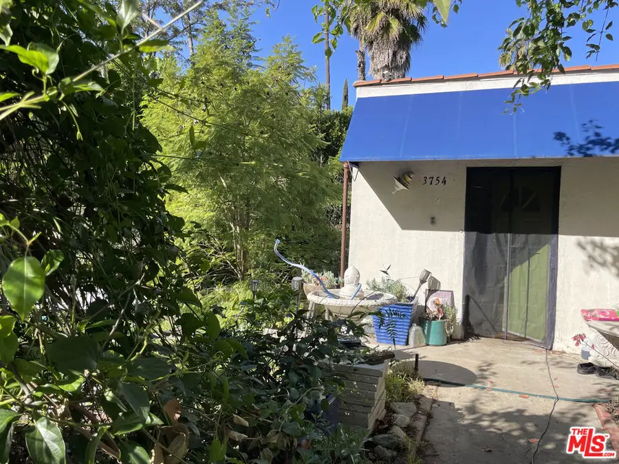 3754 Fredonia Drive, Los Angeles, CA 90068 - #2