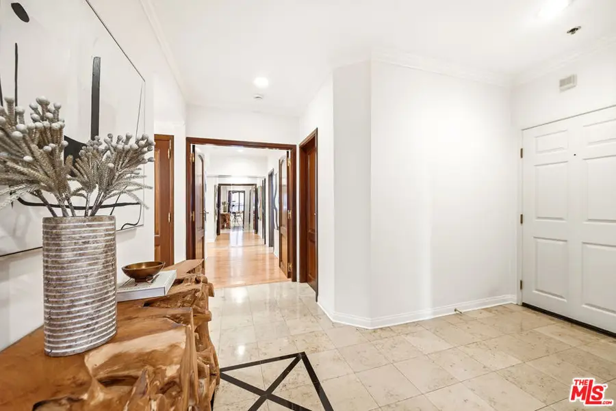 9249 Burton Way #301, Beverly Hills, CA 90210 - Image #3