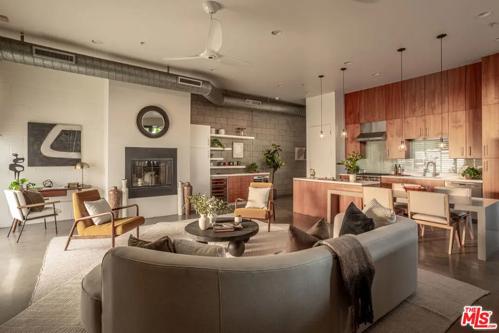 1534 17th Street #105, Santa Monica, CA 90404 - Image #1