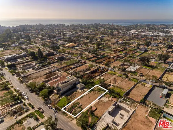 1035 Chautauqua Boulevard, Pacific Palisades, CA 90272