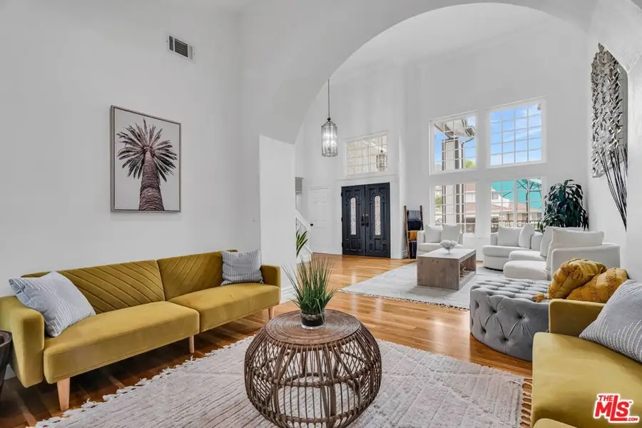 3225 Futura, Thousand Oaks, CA 91362 - #3