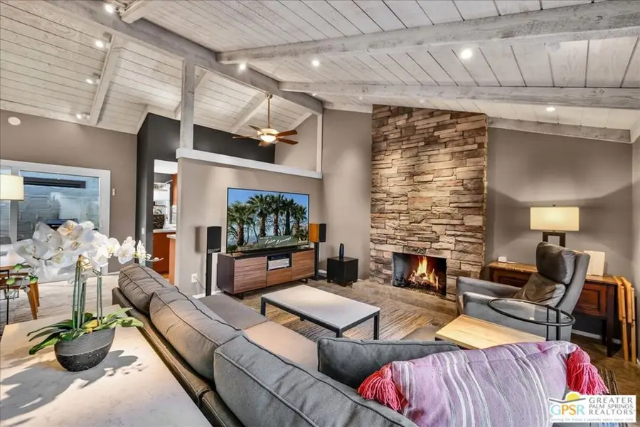 2355 S Gene Autry Trail #D, Palm Springs, CA 92264 - #2