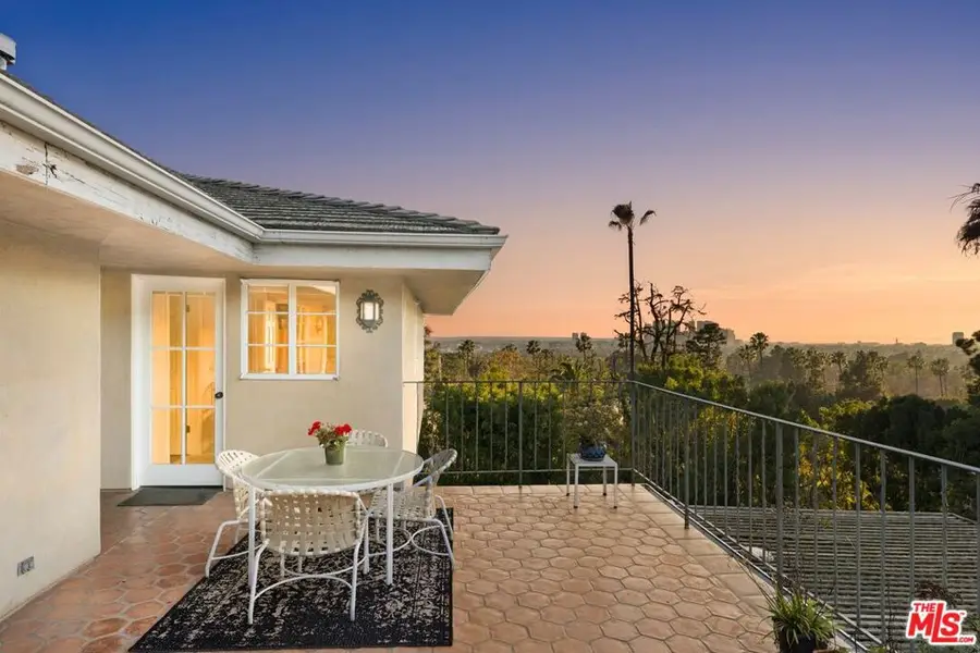 1114 Schuyler Road, Beverly Hills, CA 90210 - Image #2