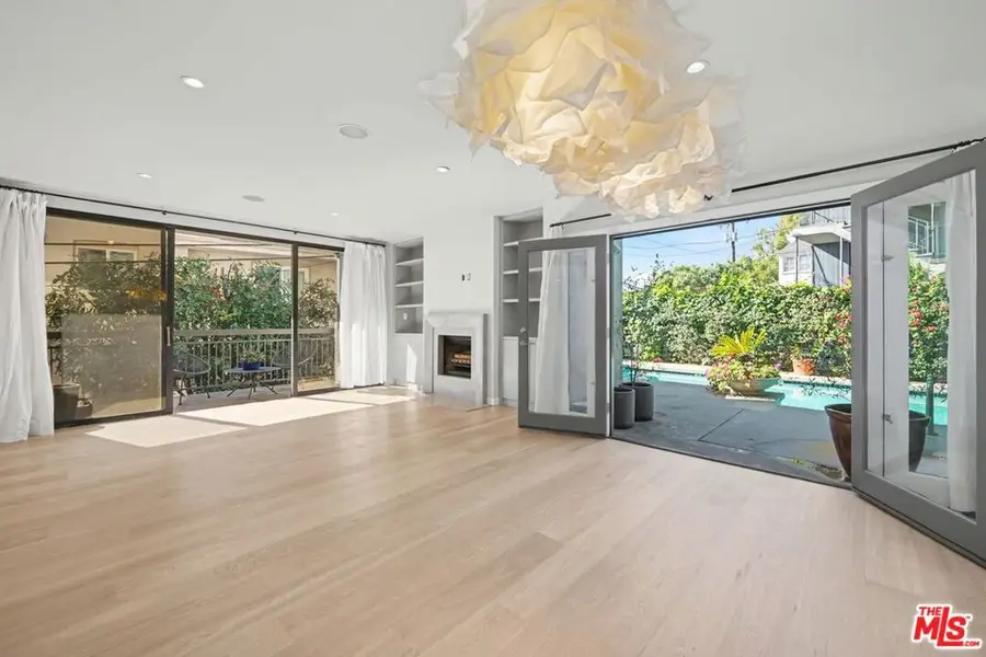 1021 Westmount Drive #102, Los Angeles, CA 90069 - #3