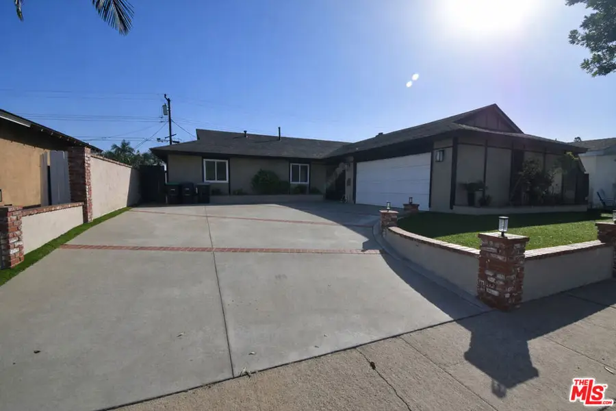 3032 Grant Avenue, Costa Mesa, CA 92626 - Image #3