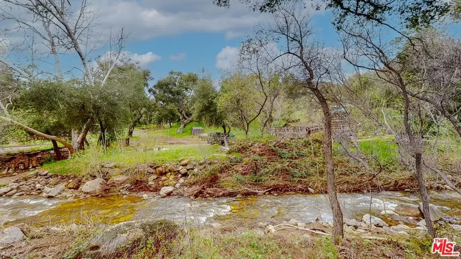 25648 Timpangos Drive, Calabasas, CA 91302 - Image #3