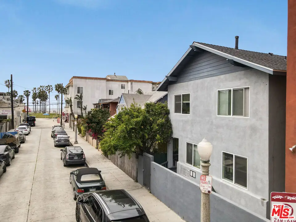 25 Horizon Avenue, Venice, CA 90291 - #1