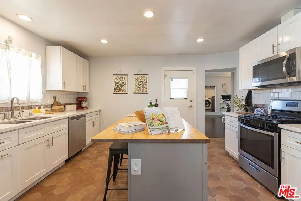 1432 W 91st Street, Los Angeles, CA 90047 - #1