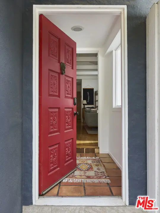 8460 Kirkwood Drive, Los Angeles, CA 90046 - #2