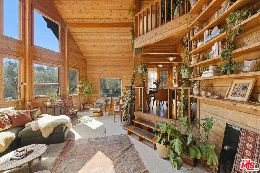 1555 Greenleaf Canyon Road, Topanga, CA 90290 - Image #2