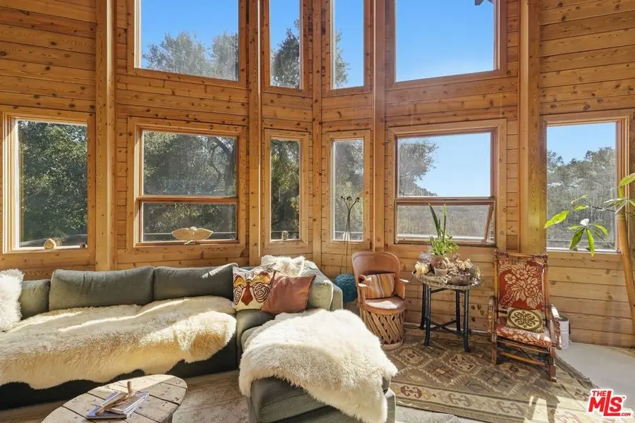 1555 Greenleaf Canyon Road, Topanga, CA 90290 - Image #3