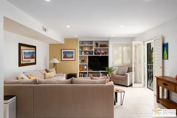 2023 N Via Miraleste #1017, Palm Springs, CA 92262