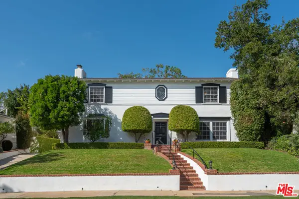 141 Barlock Avenue, Los Angeles, CA 90049