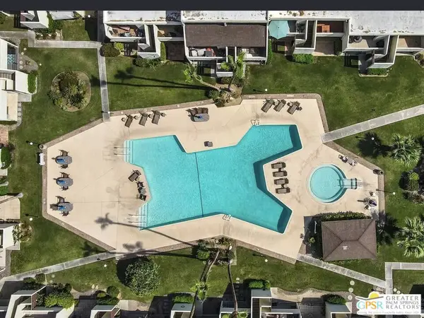 1655 E Palm Canyon Drive #111, Palm Springs, CA 92264