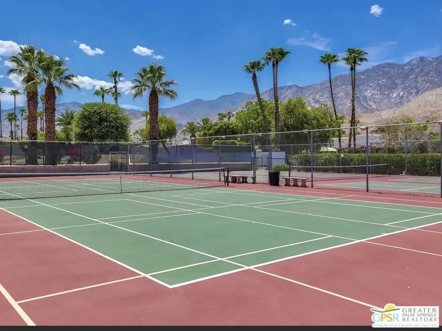 1655 E Palm Canyon Drive #111, Palm Springs, CA 92264 - Image #2