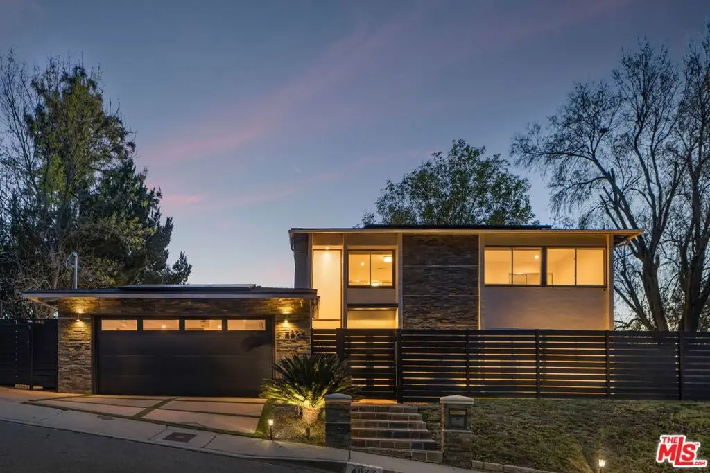 4833 Dunman Avenue, Woodland Hills, CA 91364 - #1