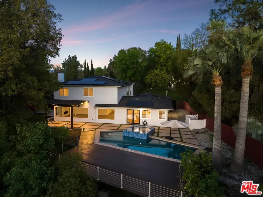 4833 Dunman Avenue, Woodland Hills, CA 91364 - #2