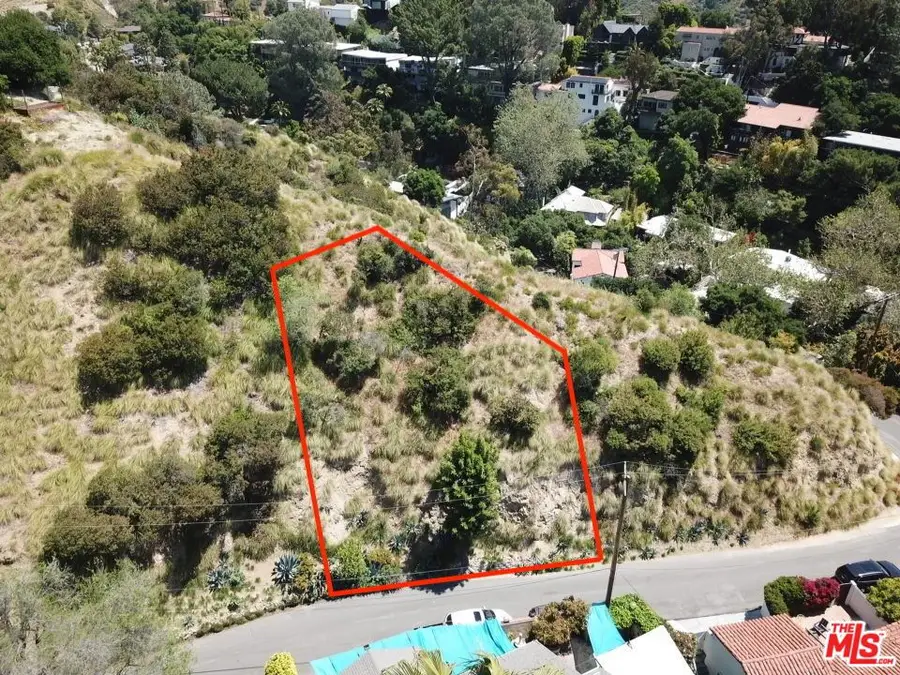 6053 Rodgerton Drive, Los Angeles, CA 90068 - Image #3