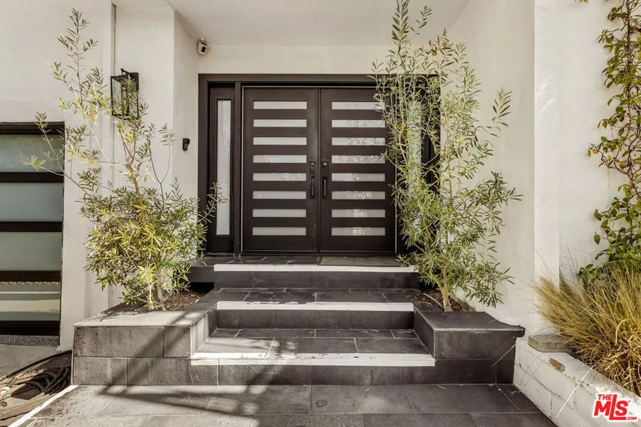 2744 S Bentley Avenue, Los Angeles, CA 90064 - #2