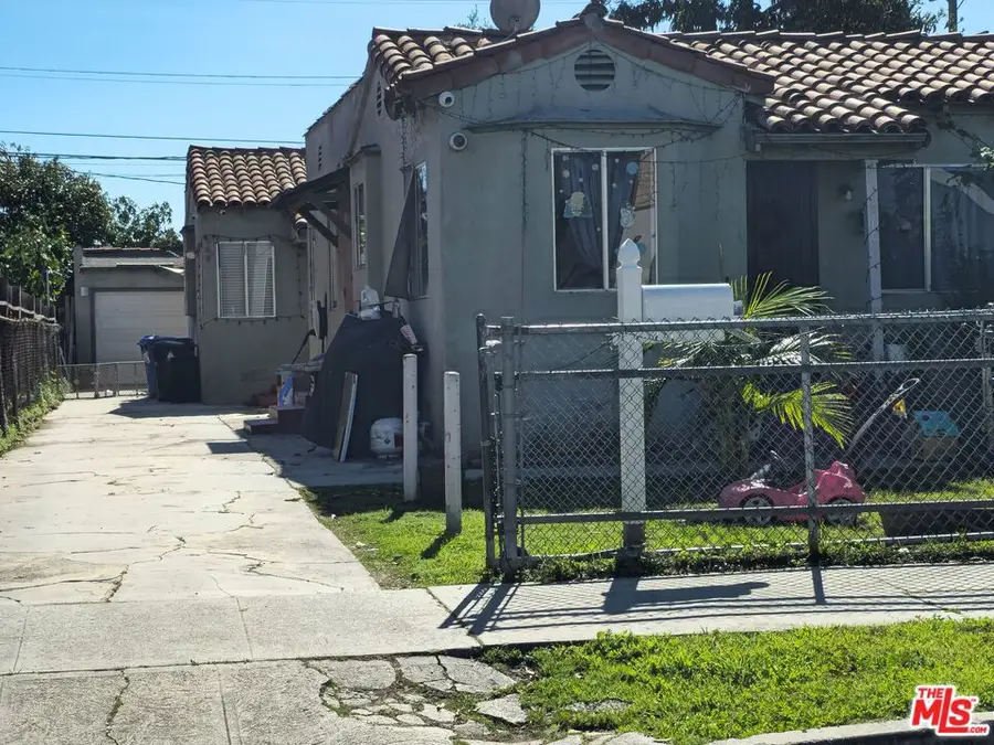 666 W 62nd Street, Los Angeles, CA 90044 - #2