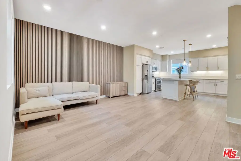 7556 Landon Lane, Gardena, CA 90248 - #1