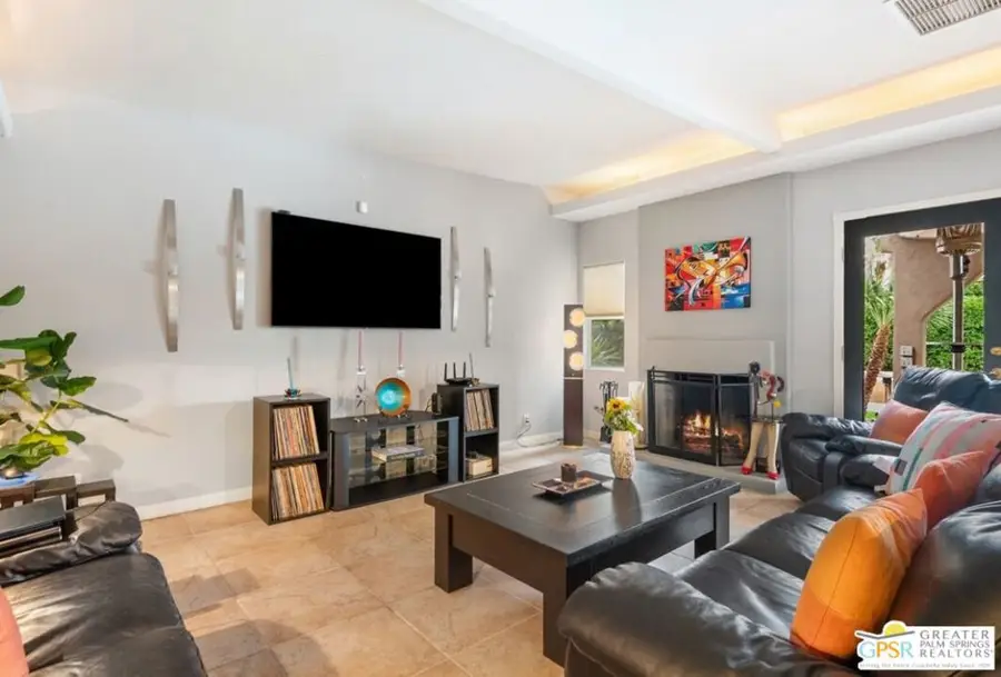 648 S Roxbury Drive, Palm Springs, CA 92264 - #3