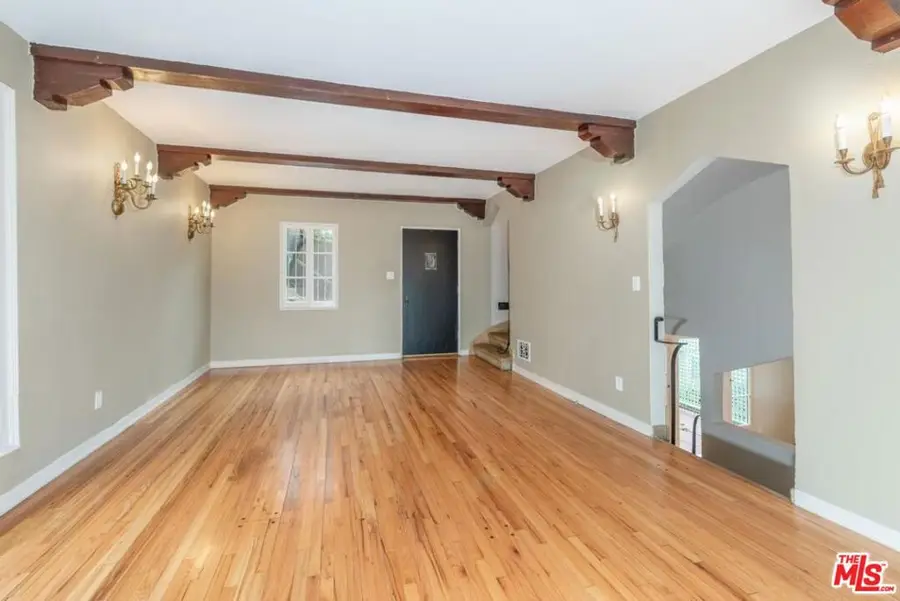 3725 Arbolada Road, Los Angeles, CA 90027 - #3