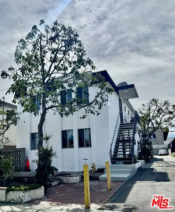 1322 W 227th Street, Torrance, CA 90501 - #2