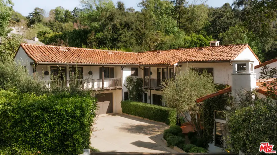 1046 N Norman Place, Los Angeles, CA 90049 - #2