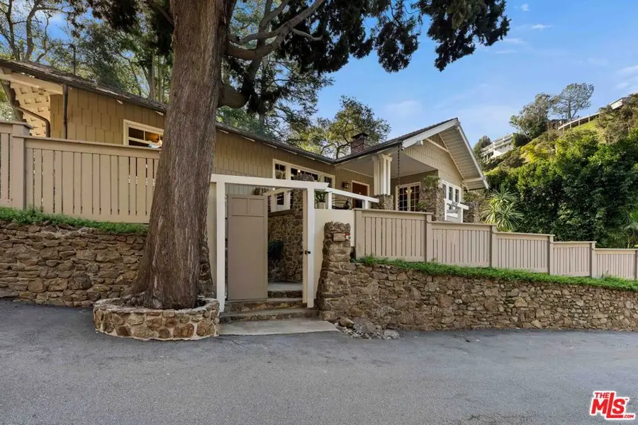 8050 Jovenita Canyon Drive, Los Angeles, CA 90046 - #2