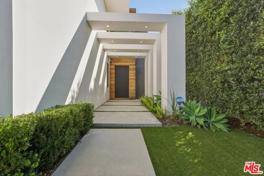 5316 Lennox Avenue, Van Nuys, CA 91401 - #2