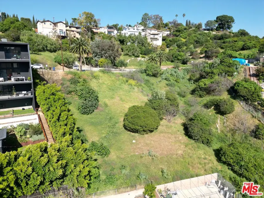 3526 Loma Lada Dr, Los Angeles, CA 90065 - #3