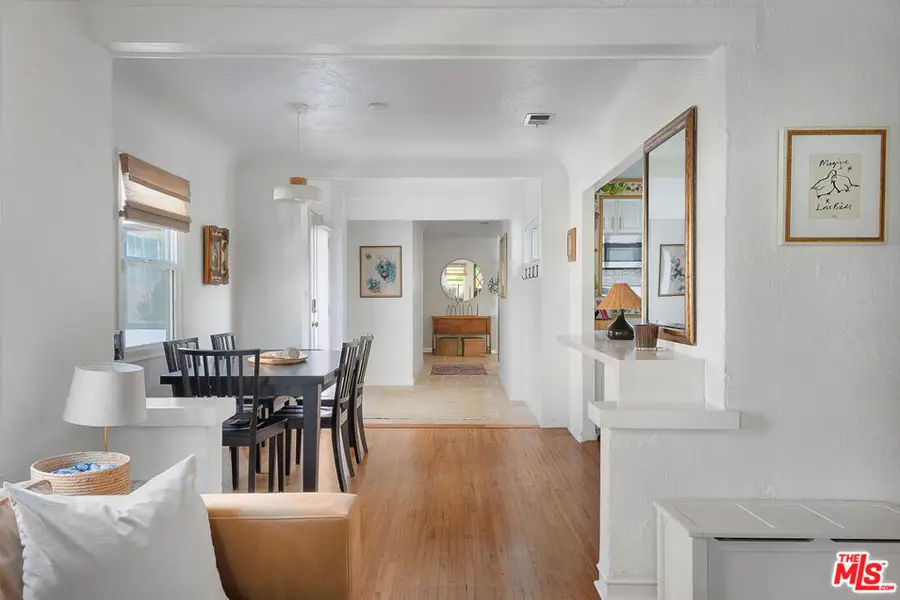 9806 Hannum Drive, Los Angeles, CA 90034 - #3